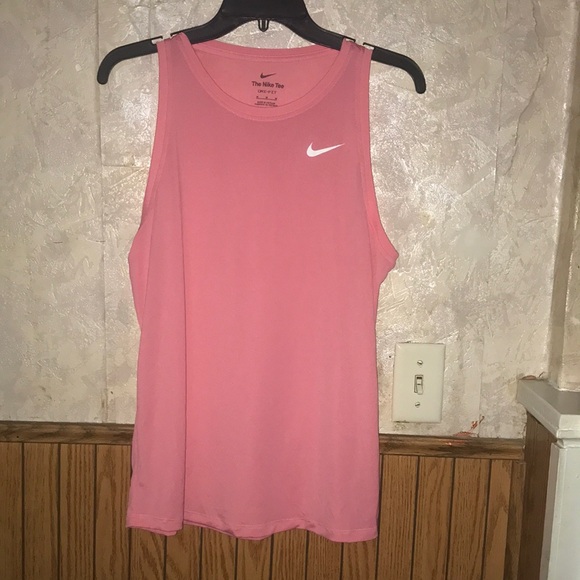 Nike Tops - Pink & white Nike tank top (m)